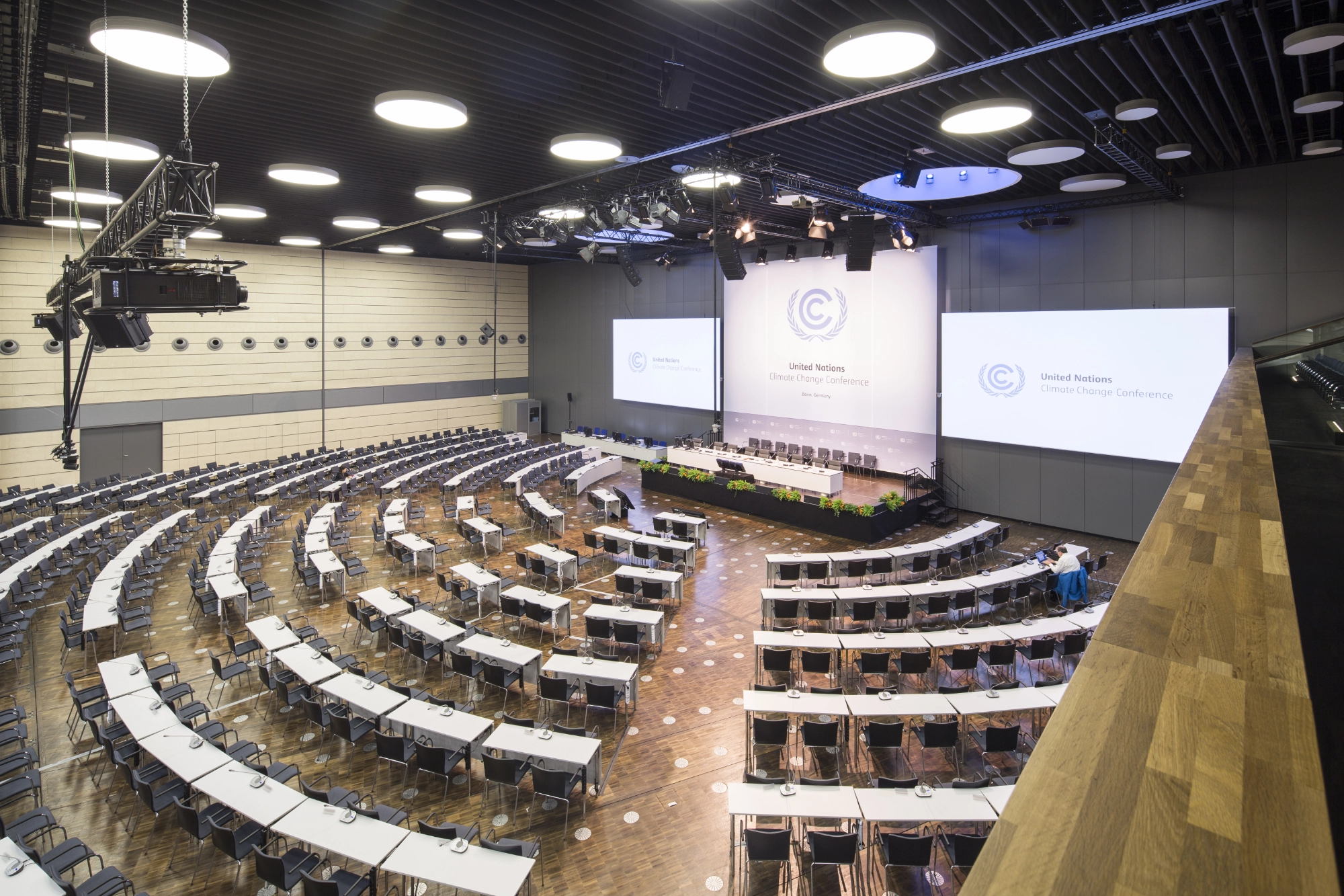 shschroeder-worldconferencecenterbonn23