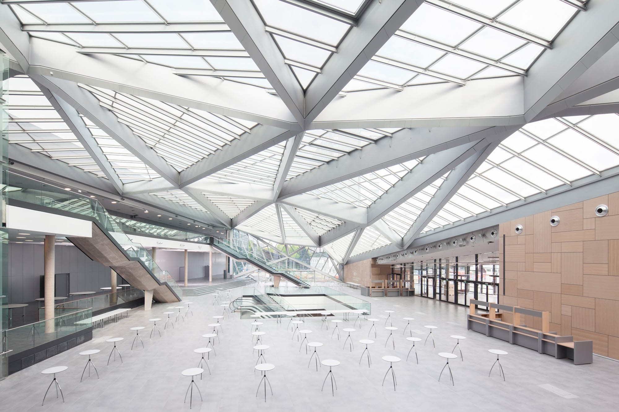 shschroeder-worldconferencecenterbonn3